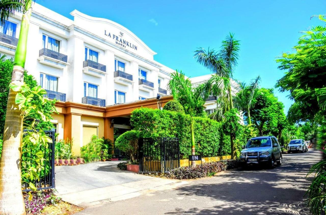 La Franklin Hotel Bhubaneswar Exterior foto